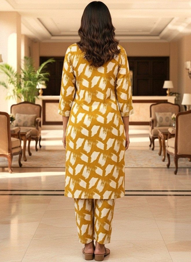 Women Basket HERE&NOW بلوزة نسائية مطبوعة عادية مع بنطلون - Image 5